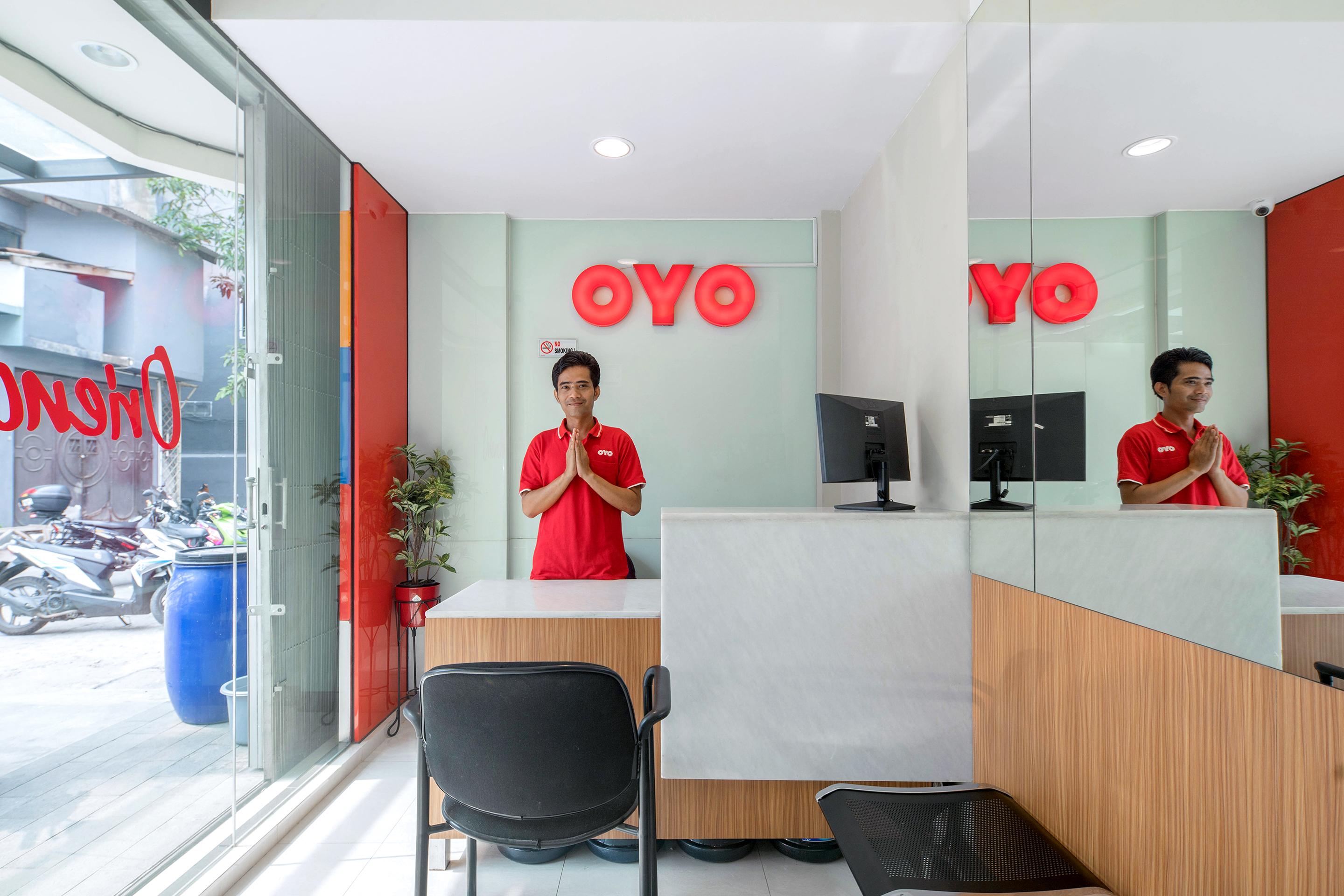 Super Oyo Capital O 1121 Orienchi 2 Hotel Jakarta Kültér fotó