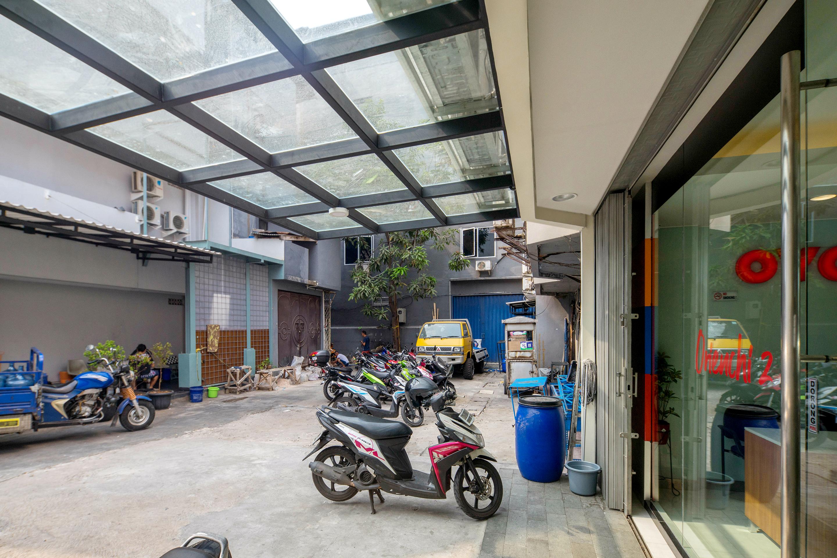 Super Oyo Capital O 1121 Orienchi 2 Hotel Jakarta Kültér fotó